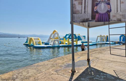 Leona's paradise - Photo 36