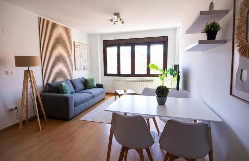 Modern flat for Pyrenees Adventures - Free Parking - Foto 1