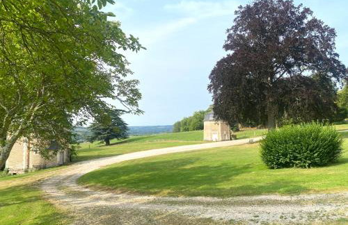 Le Pressoir du Château de Neuville - Piscine chauffée - Jeux - Forêt - Foto 51