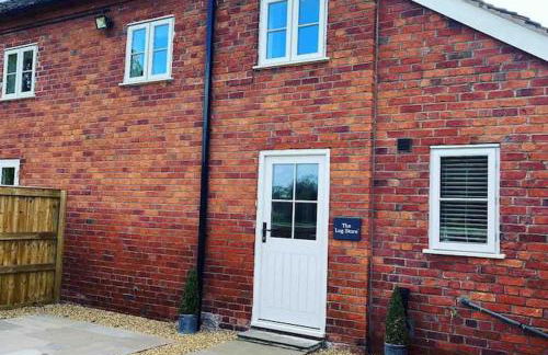 The Log Store - Photo 10