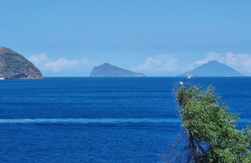Isole Eolie, Vulcano - Favoloso bivani con piscina acqua di mare e vista sulle isole eolie - Foto 11