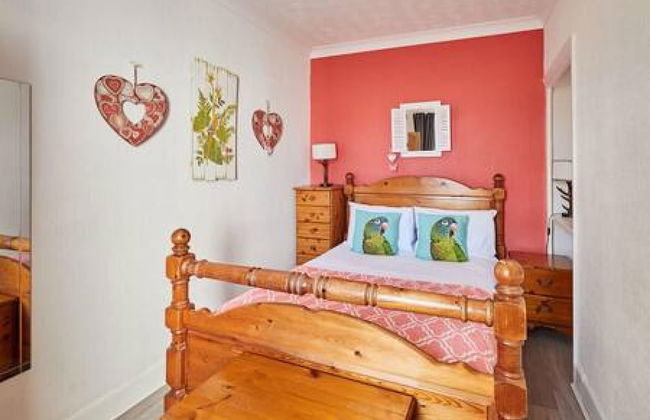 George House in Whitby - Photo 27