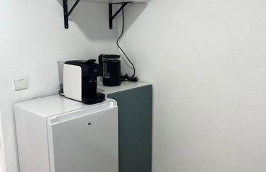 Sea View Apartment, spacious and renovated, 10 minutes to the beach, pool - Photo 7