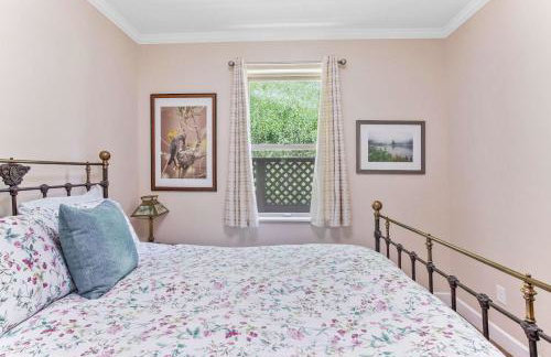 Modern Cabin Retreat with Swim Spa Hot Tub and Air Conditioning - Foto 25