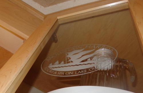 C23, Two bedroom, two bath log-sided, luxury Harbor North cottage with hot tub cottage - Foto 6