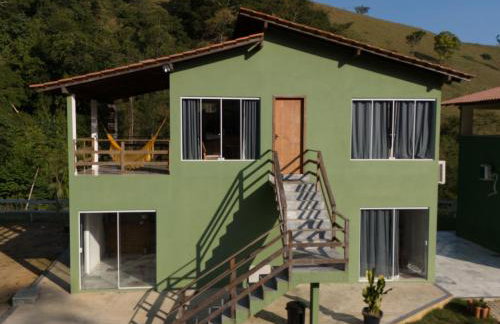 Chalés São João - a 500m da Cachoeira de Bom Jardim - com piscina - Foto 49