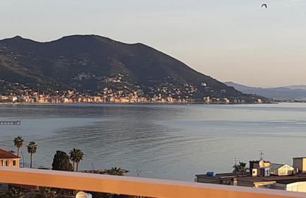 Spectacular sea view - 3 minutes walk from the sea - Foto 26