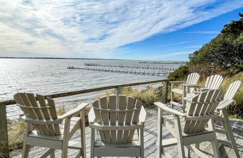 Three dog-friendly, waterfront cottages with full kitchens & private beach - Foto 2