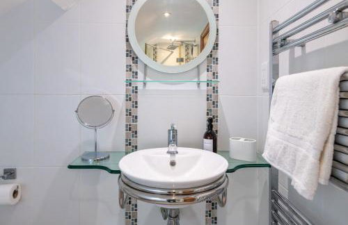 The Old Mill, Deluxe holiday home with a view - Foto 60