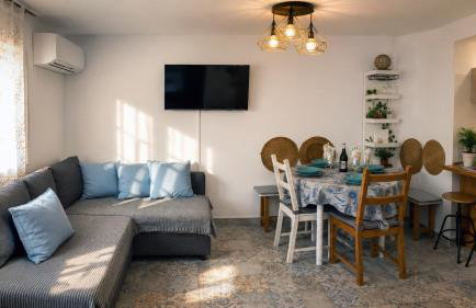 La Casita del Pueblo - Photo 10
