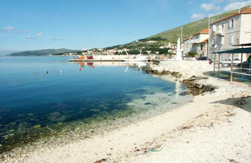 Holiday house with a swimming pool Primorski Dolac, Zagora - 22831 - Foto 3