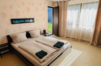 Helle 2-Zimmer Erdgeschosswohnung mit Terrasse - Foto 1