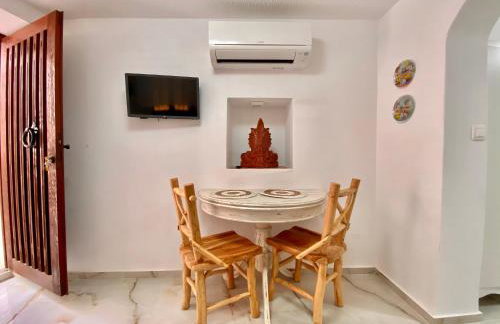 Lion House II - Photo 11