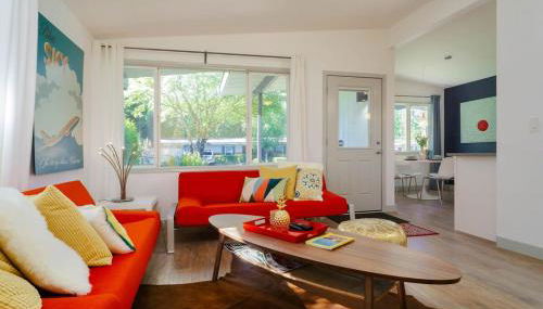 #StayinMyDistrict Modern Mid-Century Retreat - Foto 5