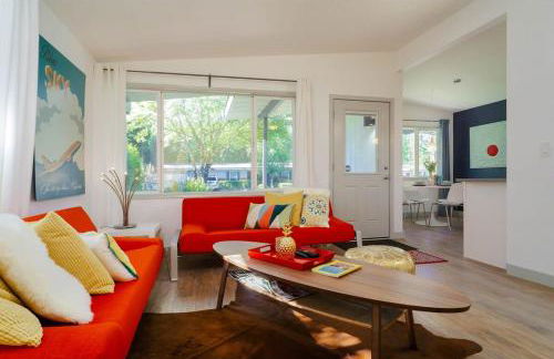 #StayinMyDistrict Modern Mid-Century Retreat - Foto 5