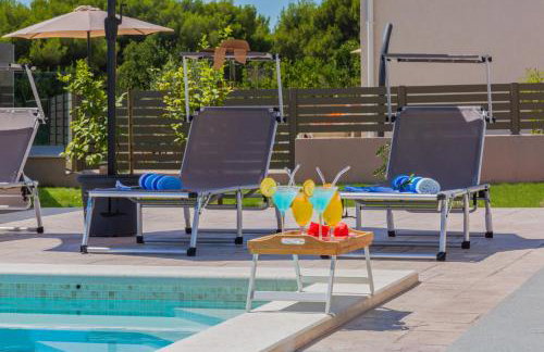 Holiday Home Zarello with Private Pool next to the Sea - Foto 50