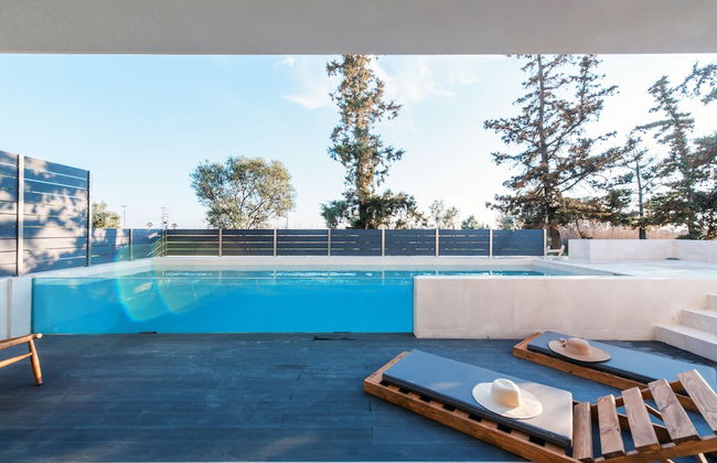 Serene seafront villas - Photo 43