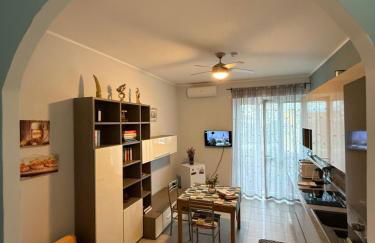 Stay Easy - Centro storico a Piedi e Parcheggio gratuito - Foto 4