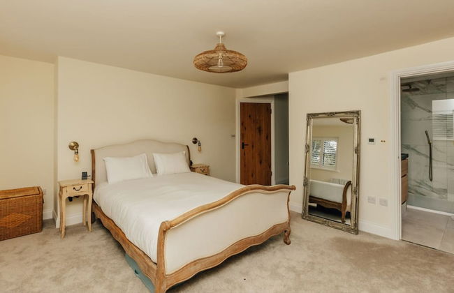 Rosefinch House in Crazies Hill - Photo 7