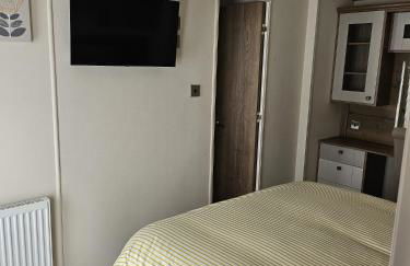 Still Waters Luxury Retreat with Hot Tub -Tattershall Lakes - Foto 15