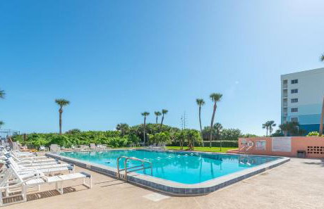 Cocoa Beach Towers - Oceanfront Resort with Heated Pool, Tennis Steps from the Pier - Foto 19