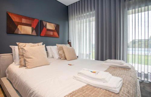 Liiiving in Porto - Dragão Pool View - Foto 8