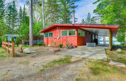 Higgins Lake House with Swimming Dock! - Foto 21