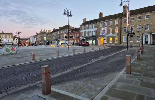 Stunning & spacious Georgian town house in St Neots town centre with parking - Foto 53