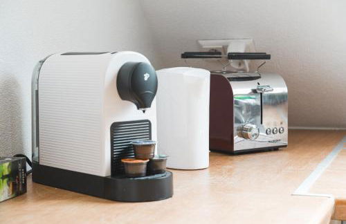 Moderne Monteurwohnungen in Nürtingen Zentrum Kitchen, Wifi, Smart TV - Photo 30