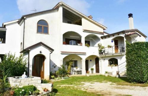 Apartment LOREDANA KAT by Interhome - Photo 3