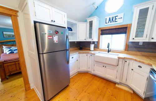 The charming Glenn Cottage! Walk to Lake Michigan! - Foto 8