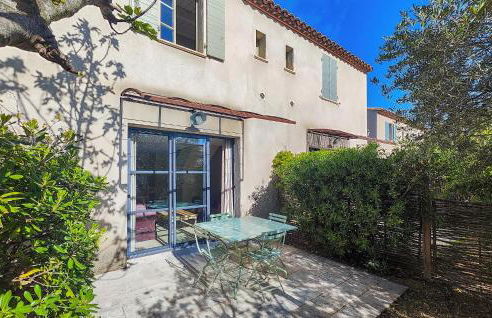 2 Bedroom Gorgeous Home In Saint-Laurent-De-La-Ca - Foto 8