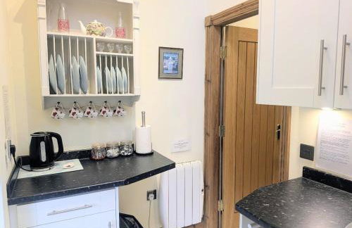 The Cloisters, Muston - Photo 8