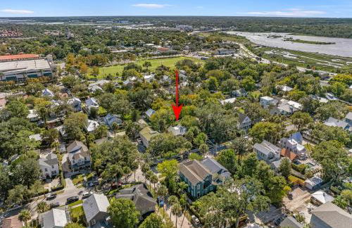 Secret Garden Hideaway l Walk to DNTN l Sleeps 8 - Foto 68