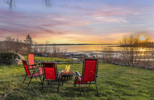 Spacious Oceanfront Home Stunning Sunset Views - Foto 5