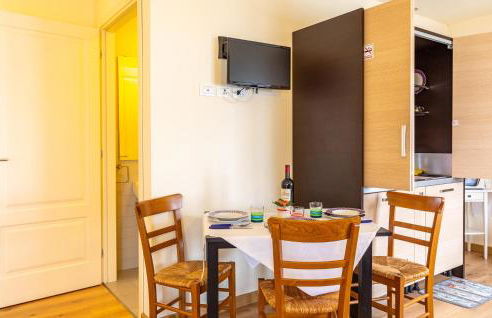 Beautiful Apartment In Avaglio - Foto 9