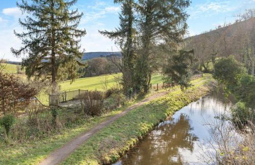 2 Bed in Llandetty oc-b30634 - Photo 33