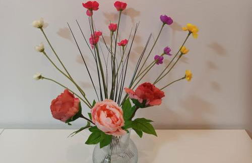 Acogedora Vivienda de 2 Habitaciones y Terraza - Foto 25