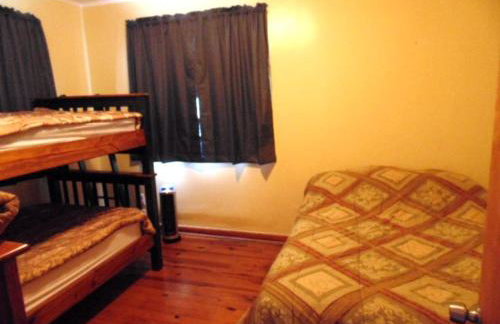 Secluded Cottage Rental in the Trees by Lake Erie, Ohio - Foto 6