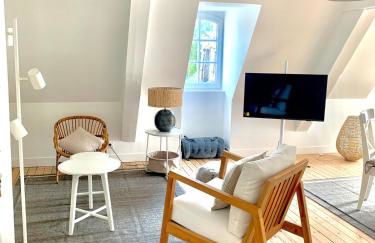 Charmant F2 Atypique Coutances centre - Foto 1