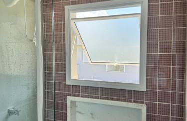 Casa de Luxo com Enxoval Completo, 4 Quartos, Área Gourmet, Piscina, Academia, Quadra Particular, Lago e Vista Privilegiada - Photo 78
