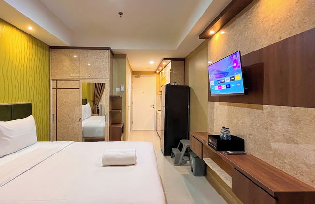 Modern Studio Room Apartment At Tamansari Skylounge Makassar - Foto 6