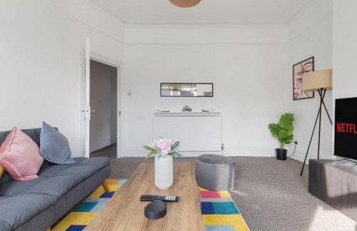 The Turnpike Residence - Free Parking - Photo 2