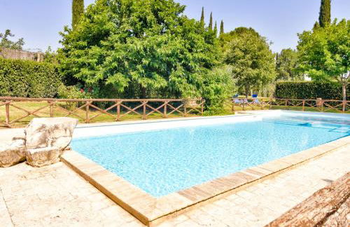 Farmhouse in Marsciano with vineyards olive groves - Foto 61