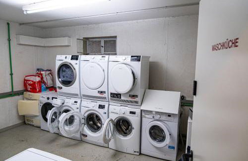 Apartment 4 - Photo 31