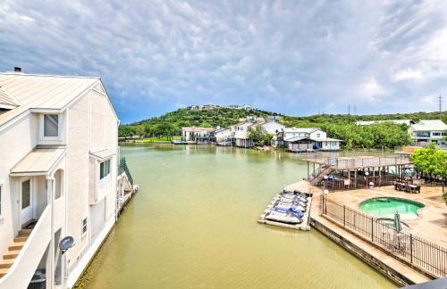 Waterfront Horseshoe Bay Retreat with Game Room! - Foto 27