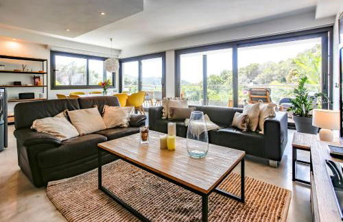 Tranquil large 6 bedroom family Villa sleeps 20 near sitges - Photo 18