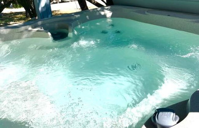 4 2 wow 180 Lake Views hot tub Pickleball Tennis POA Court EV Charger Wheelchair Ramp POA Pool - Foto 45