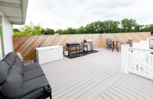 Group House Sleeps 26 THE ATTIC - 2 Miles to Cedar Point - Foto 73