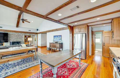 Stunning Lakefront Malakoff Home with Dock and Deck - Foto 13